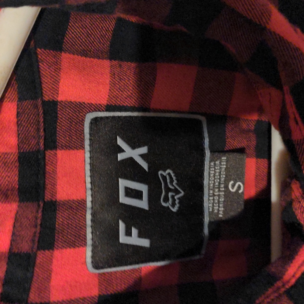 Fox button up - Picture 2 of 3